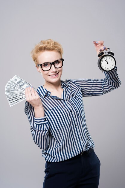 Разработайте стратегию инвестирования и начните инвестировать