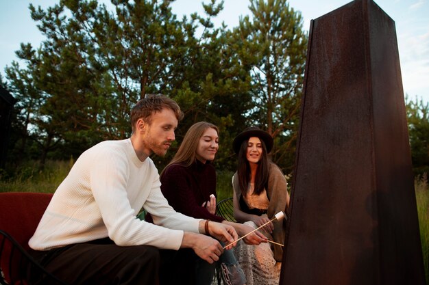 • Практические советы по распознаванию и предотвращению манипуляций