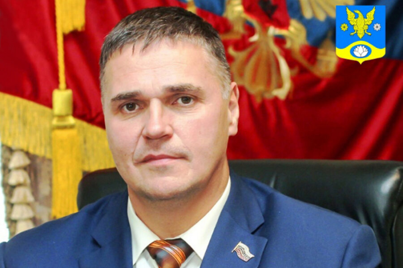 Глава российского города завел более 30 детей и получил звание «Отец-герой»