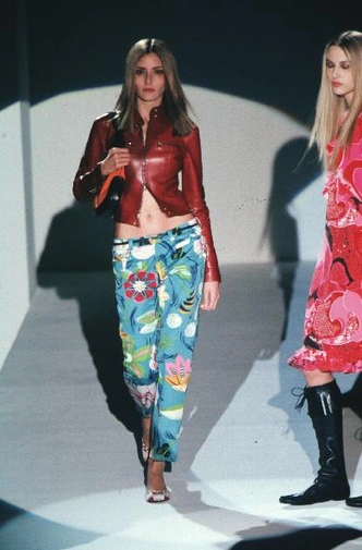 Шуба в стиле Yves Saint Laurent и винтаж с «Авито»: Лисовец назвал главные тренды 2026 года